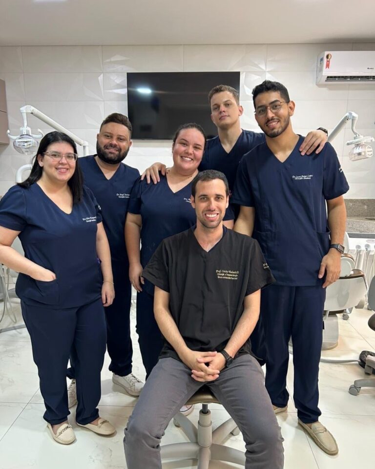 Instagram post from drcassiovinhadelli. This post is in position 9.