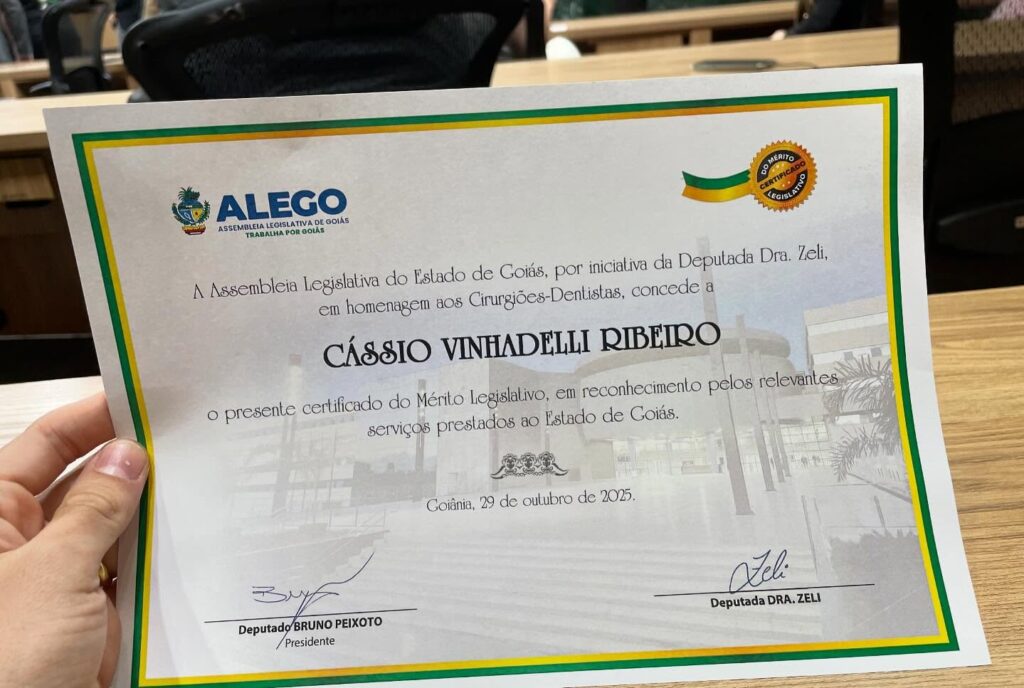 Instagram post from drcassiovinhadelli. This post is in position 2.